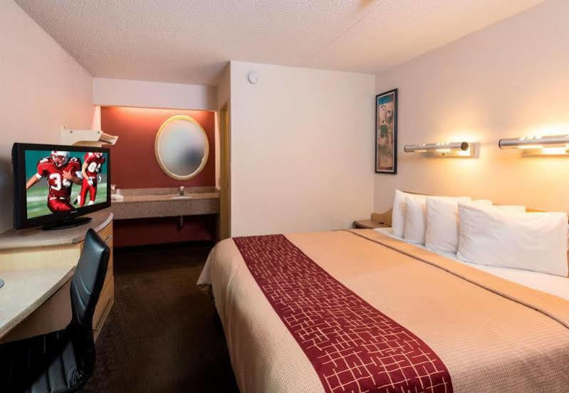 Red Roof Inn Plus+ Nashville Airport Exterior foto